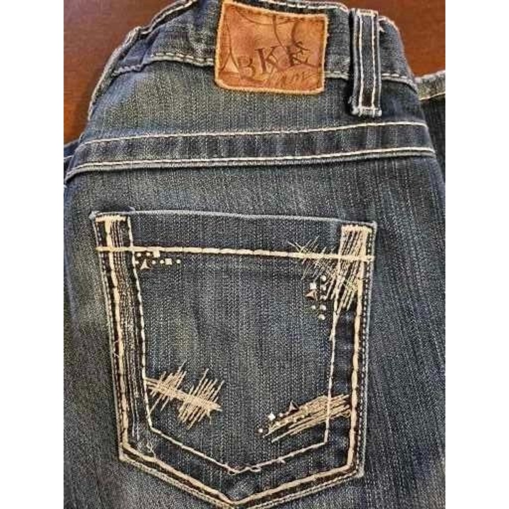 BKE Drew Boot Jeans Womens 28 Blue Distressed Embroidered Pocket Denim